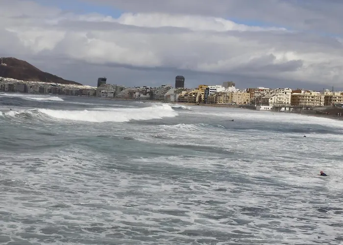 Playa De Canteras-mirador * Las Palmas de Gran Canaria